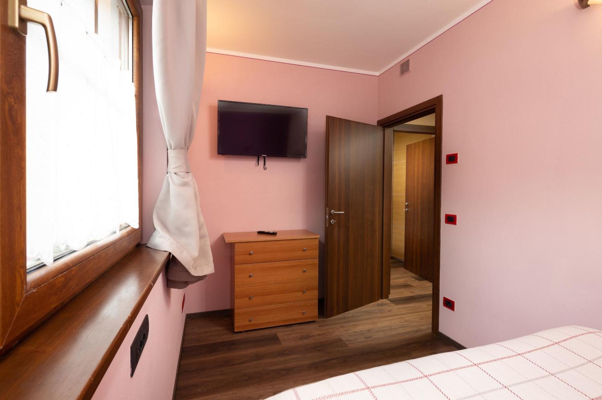 Ferienwohnung Pianeta Oro Avamposto Meteo Livigno Exterior foto