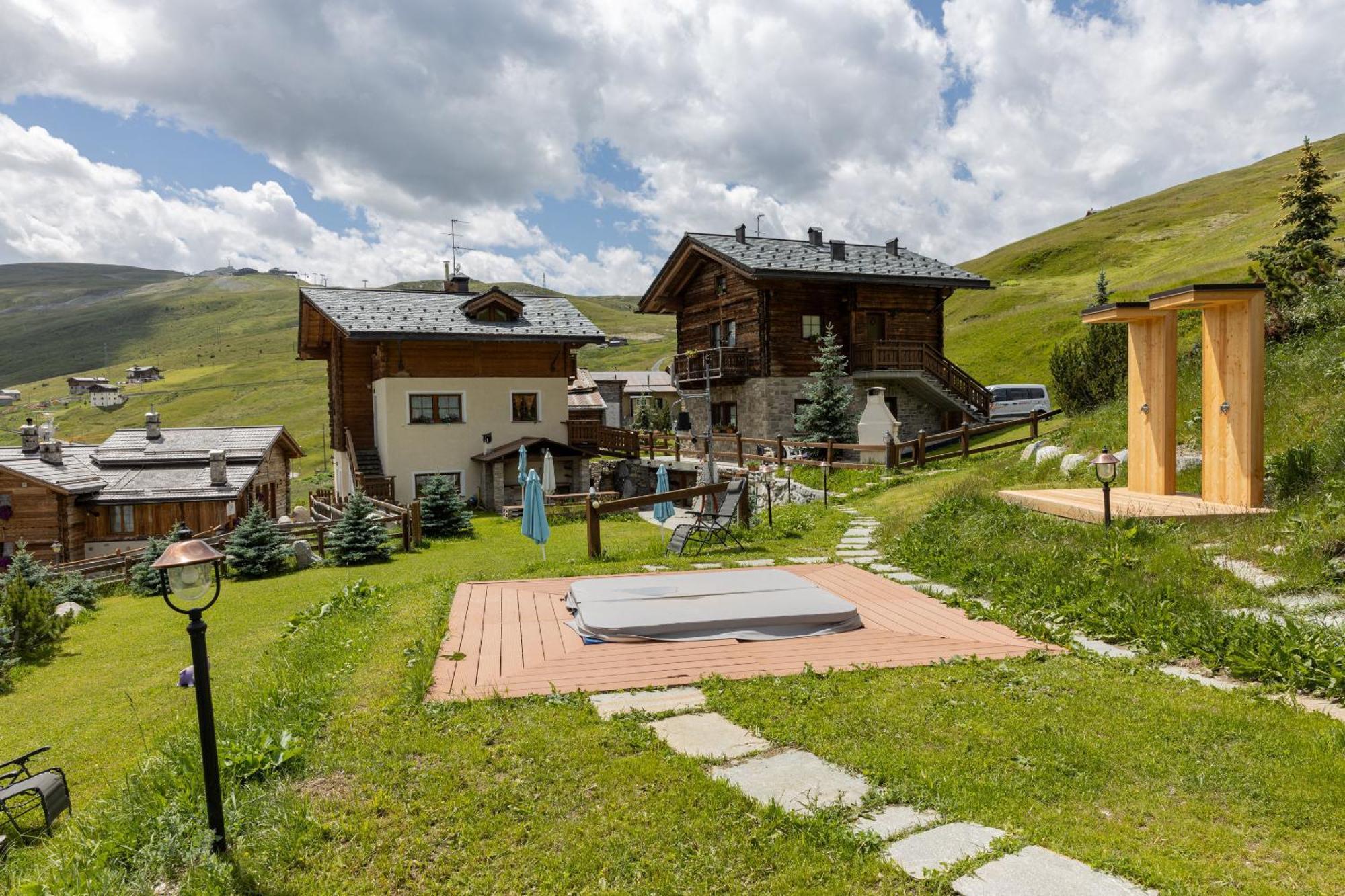 Ferienwohnung Pianeta Oro Avamposto Meteo Livigno Exterior foto