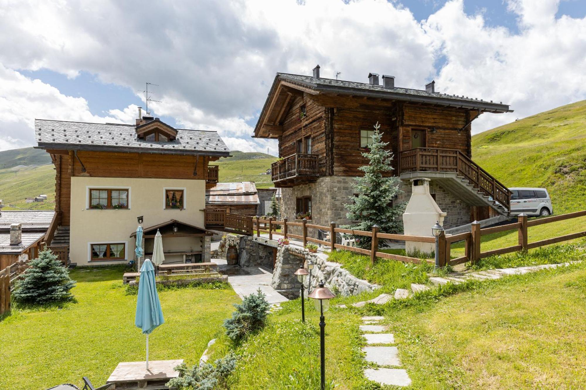 Ferienwohnung Pianeta Oro Avamposto Meteo Livigno Exterior foto